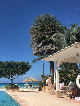 Caribbean Club Luxury Condo Hotel