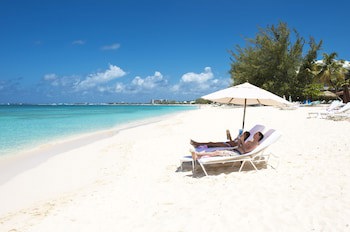 Caribbean Club Luxury Condo Hotel