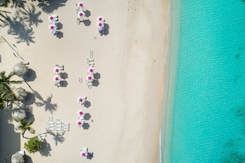 Caribbean Club Luxury Condo Hotel