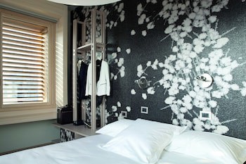 NU Hotel galeri fotoğrafı