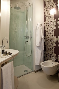 NU Hotel galeri fotoğrafı
