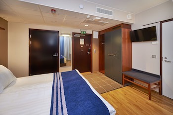 2Ndhomes Central Station Studio