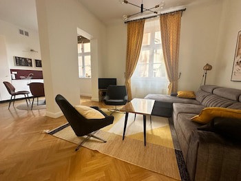 Antique Apartments Old Town