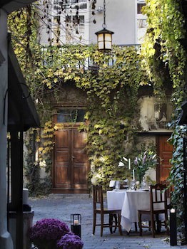 Antique Apartments Old Town