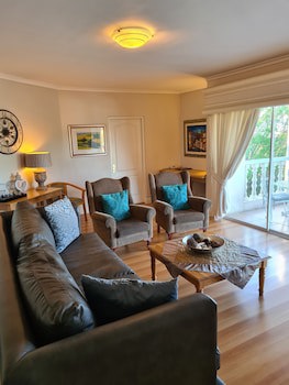 Bell Rosen Guesthouse