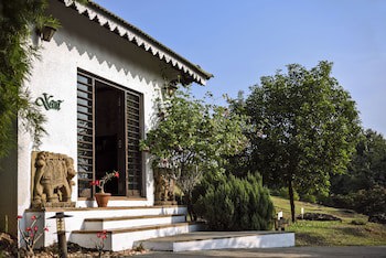 The Fern Samali Resort