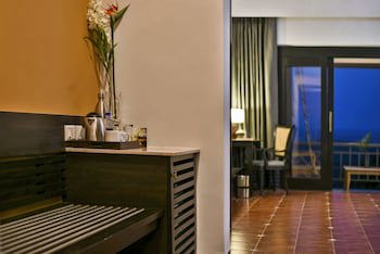 The Fern Samali Resort