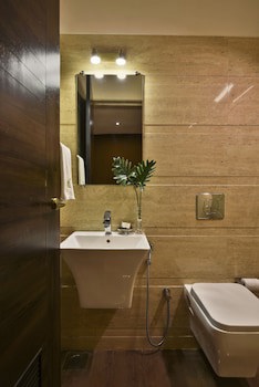 The Fern Samali Resort