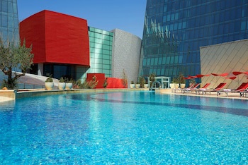 Fairmont Baku - Flame Towers