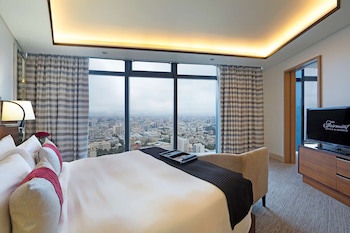 Fairmont Baku - Flame Towers