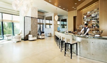 Fairmont Baku - Flame Towers