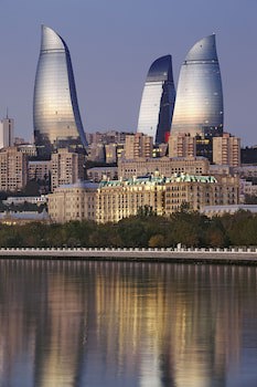 Fairmont Baku - Flame Towers