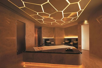 Fairmont Baku - Flame Towers