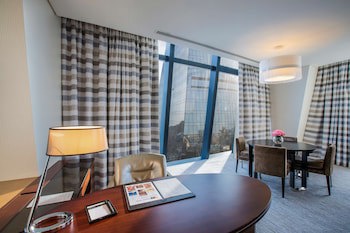 Fairmont Baku - Flame Towers
