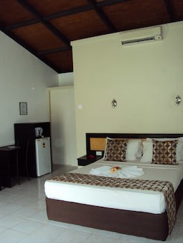 Gecko's Resort