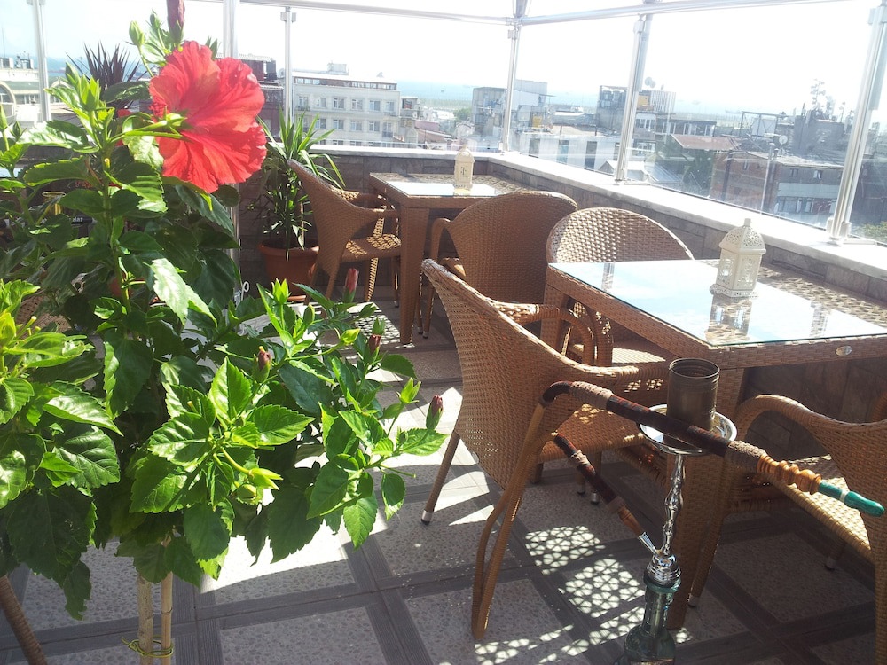 Erbazlar Hotel