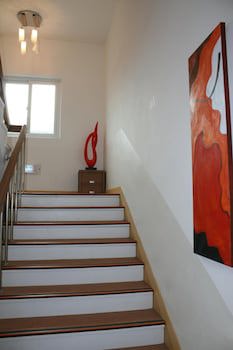 Appletree Hotel