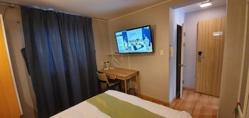 Appletree Hotel