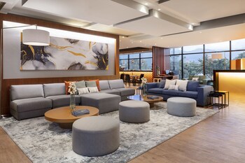 Fairfield By Marriott Bogota Embajada