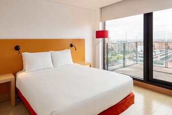 Fairfield By Marriott Bogota Embajada