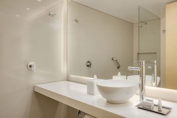 Fairfield By Marriott Bogota Embajada