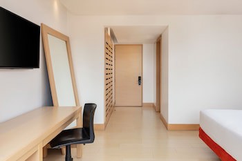 Fairfield By Marriott Bogota Embajada
