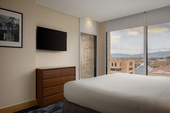 Fairfield By Marriott Bogota Embajada