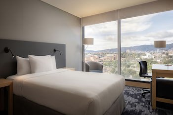 Fairfield By Marriott Bogota Embajada
