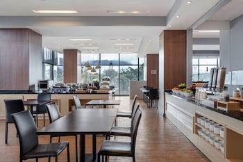 Fairfield By Marriott Bogota Embajada