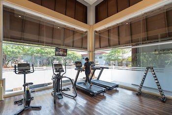 Oakwood Hotel & Apartments Taman Mini Jakarta