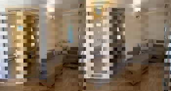 Moonshine Hotel & Suites