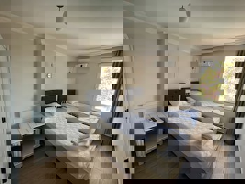 Moonshine Hotel & Suites