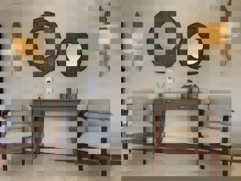 Moonshine Hotel & Suites