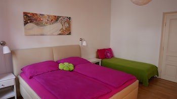 Govienna Modern Apartment