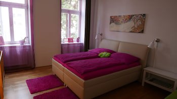 Govienna Modern Apartment