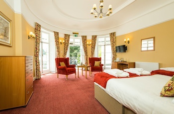 The Cliffden Hotel
