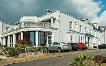 The Cliffden Hotel