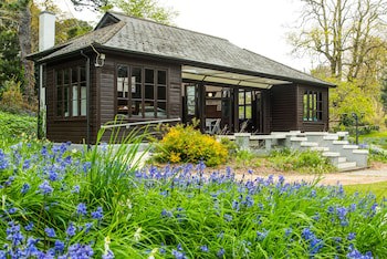 The Cliffden Hotel