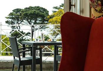 The Cliffden Hotel