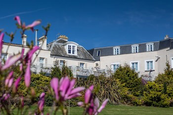 The Cliffden Hotel