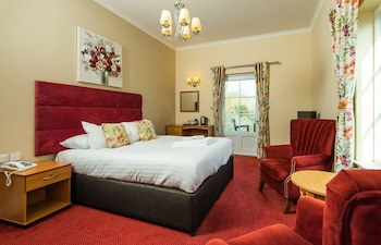 The Cliffden Hotel