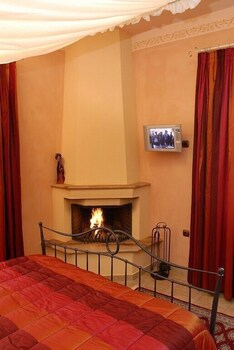 Miression Pelion House