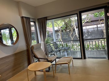 Evergreen Resort
