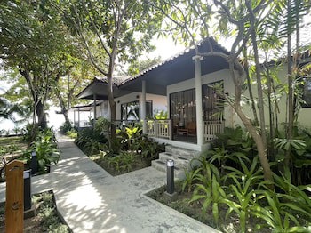 Evergreen Resort