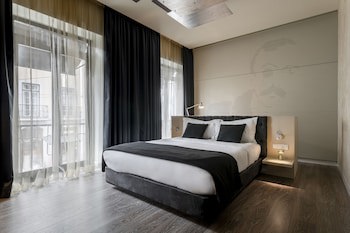 9Hotel Mercy
