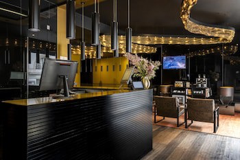 9Hotel Mercy