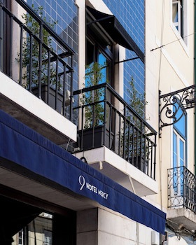 9Hotel Mercy