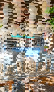 Captain Karas Holiday Apartments