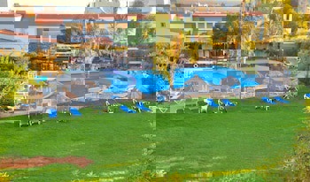 Captain Karas Holiday Apartments