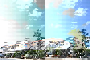 Captain Karas Holiday Apartments